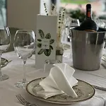 Suite Hotel Отель