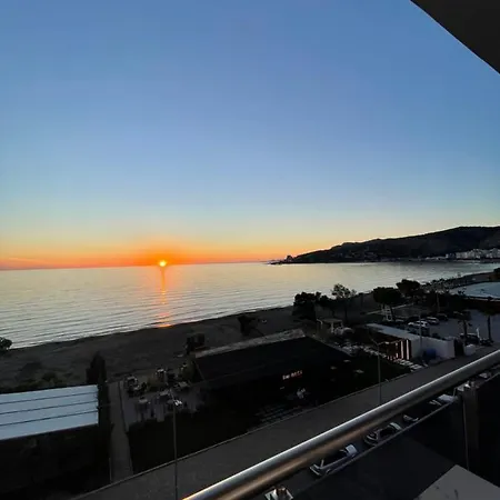 Ξενοδοχείο Suite Hotel Shëngjin