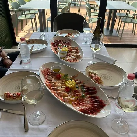 Suite Hotel Ξενοδοχείο Shëngjin