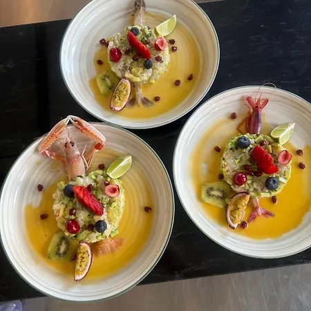 Ξενοδοχείο Suite Hotel Shëngjin