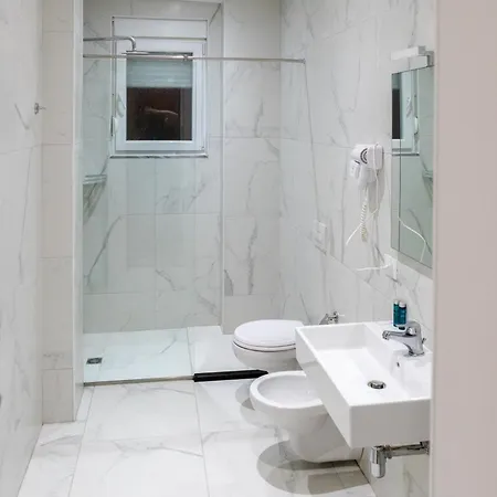 Suite Hotel 4*